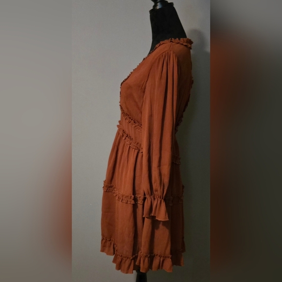 Dokotoo Womens Long Sleeve Open Back Mini #527 NWOT - Picture 4 of 11